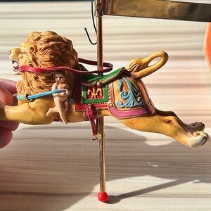 Vintage 1987 Enesco Lion Carousel ornament with amazing detail 🦁🎠